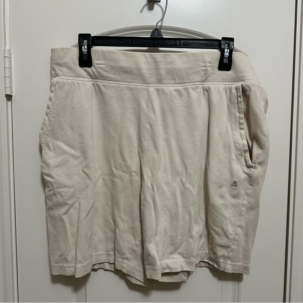 Alternative Apparel Men’s Cream Shorts Size Large
